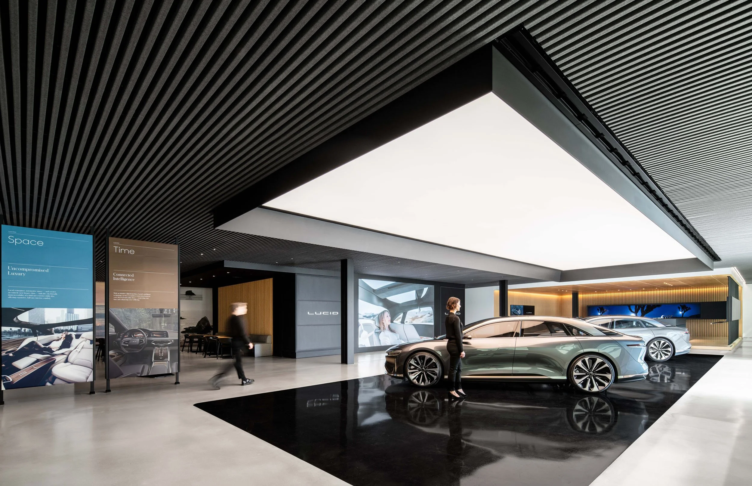 Lucid motors showroom online near me